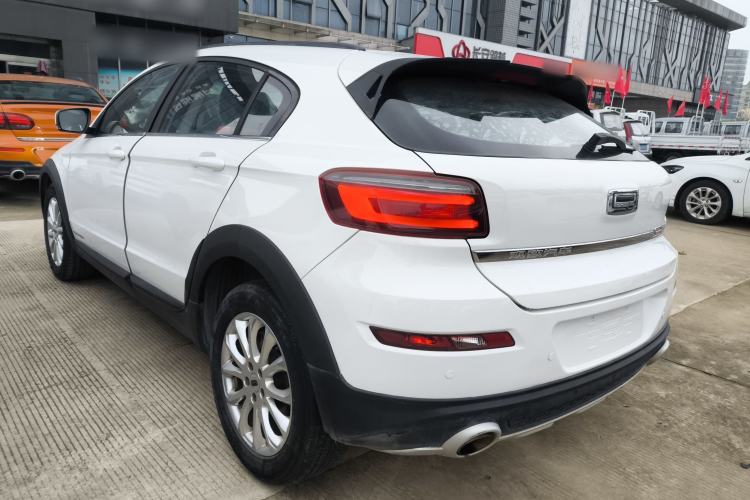 Used Qoros 3 2016 Urban SUV 1.6T Automatic Zhiyue Model Rear Left 45 Deg