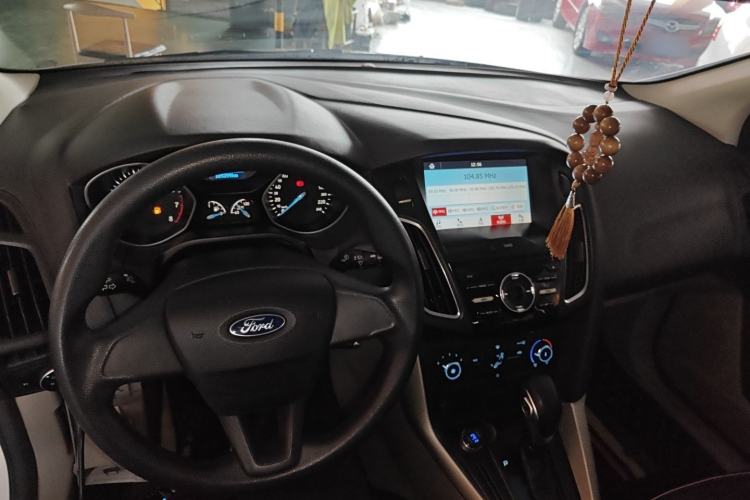 Used Ford Focus 2017 Sedan 1.6L Automatic Comfort Plus SmartDrive Edition
