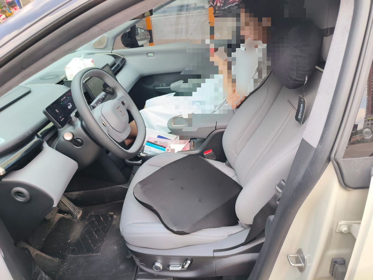 Zeekr X 2023 Rear-Drive YOU Edition 4 Seats — снимка 15