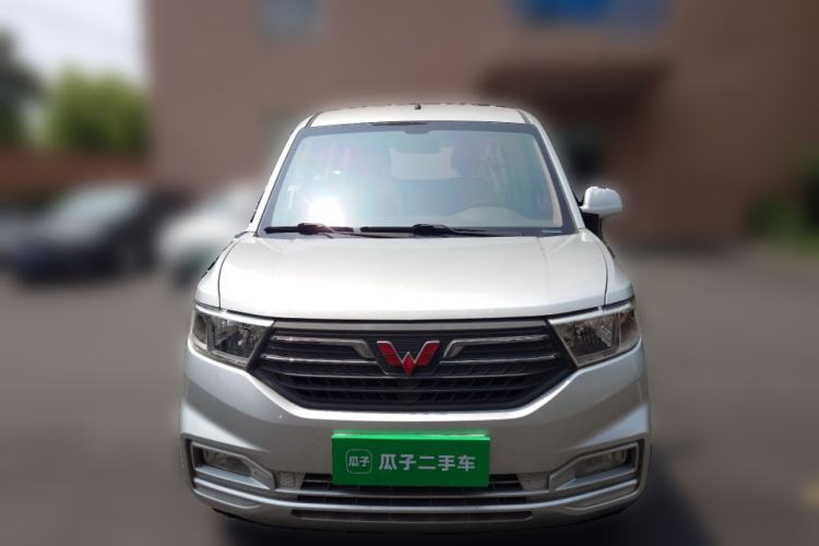 Used Wuling Hongguang V 2019 1.5L Standard Version China VI LAR