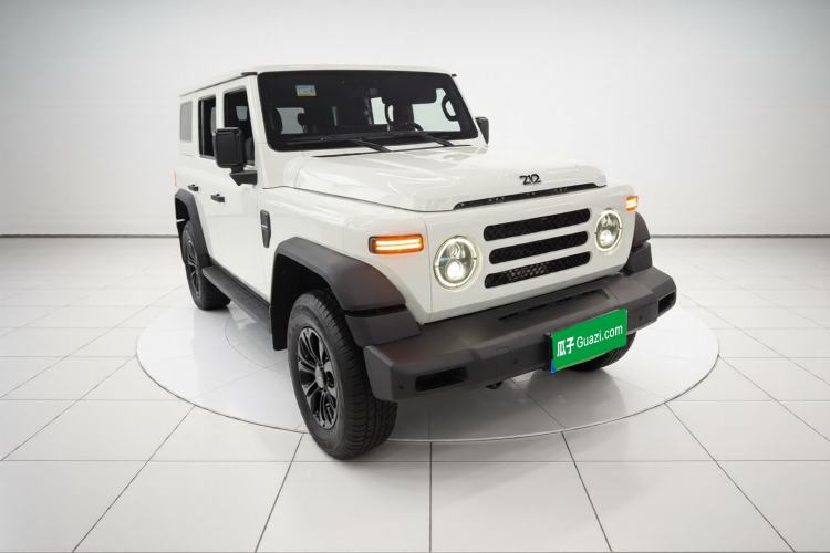 Used 212 T01 2024 2.0T Mechanic
