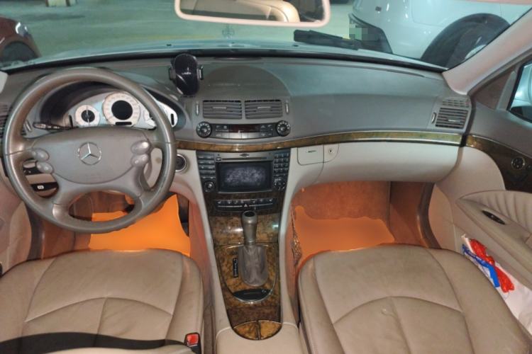 Used Mercedes-Benz E-Class 2008 E 230 Fashion Model
