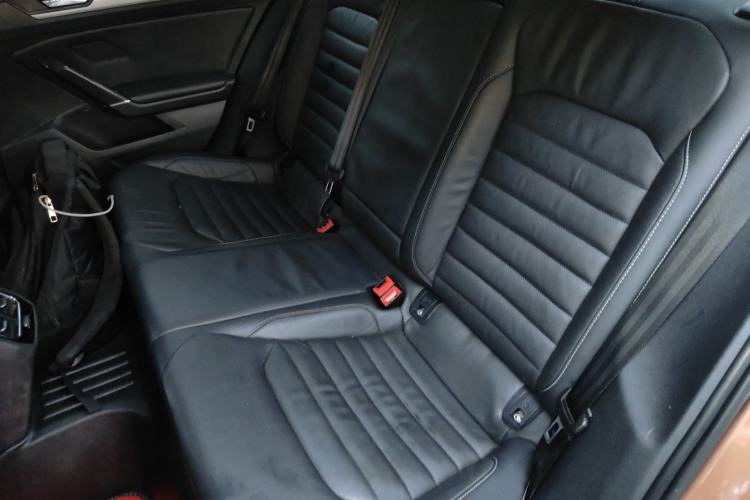 Used Volkswagen Lamando 2015 280TSI DSG Comfort Edition Left Rear Seat