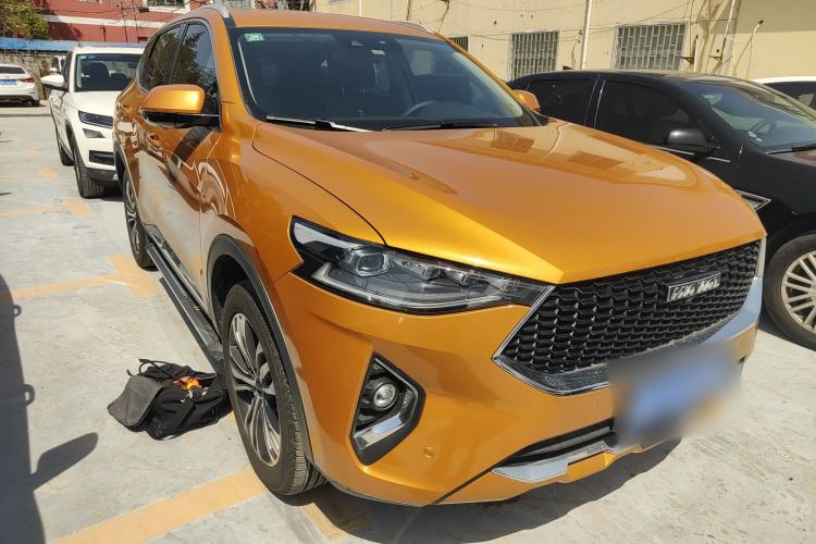 Used Haval F7 2019 2.0T Four-Wheel Drive 70th Anniversary Limited Edition
