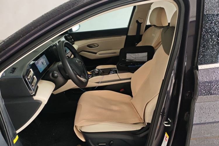 Used BYD Qin L 2024 DM-i 80KM Beyond Model Left Front Seat