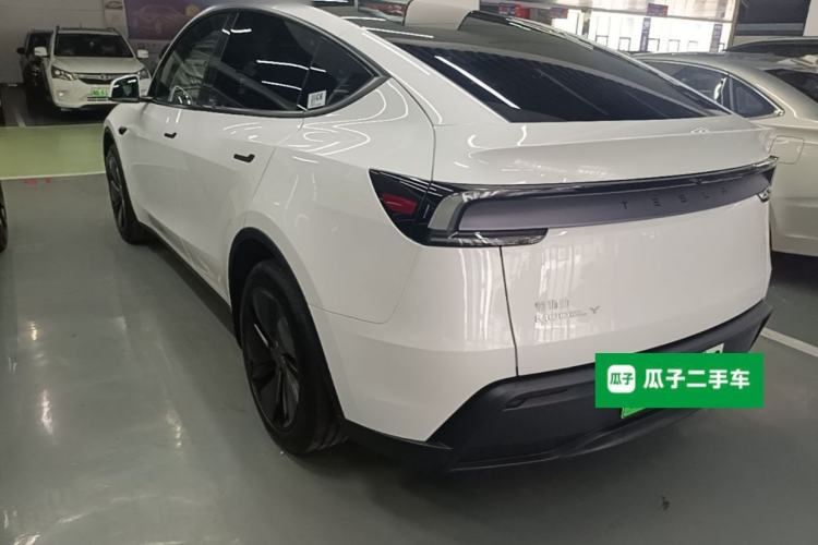 Used Tesla Model Y 2026 Rear-Drive Model
