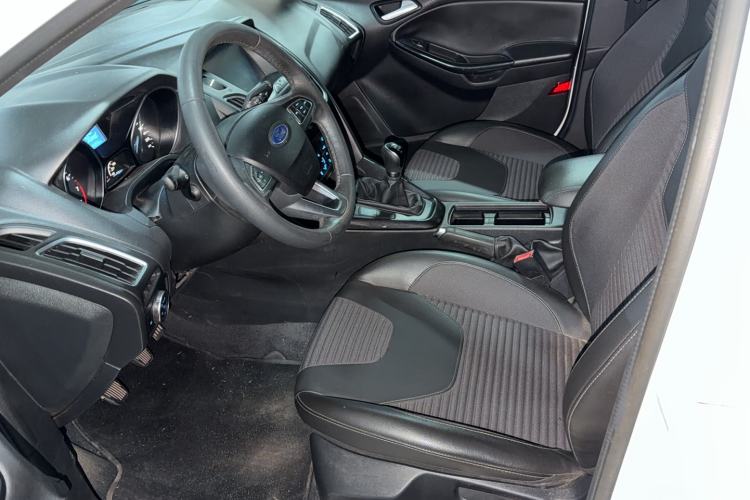 Used Ford Focus 2018 Two-Door Classic EcoBoost 125 Manual - Supercharged Style SmartDrive Edition
