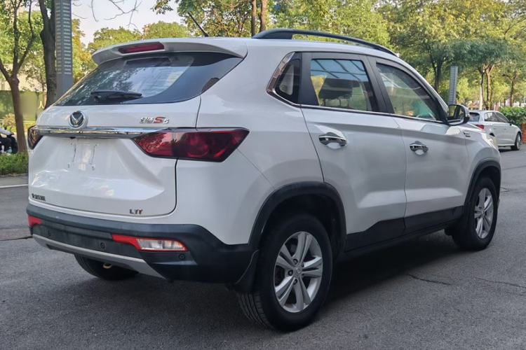 Used HYOSOW S5 2017 1.3T Manual Luxury Model