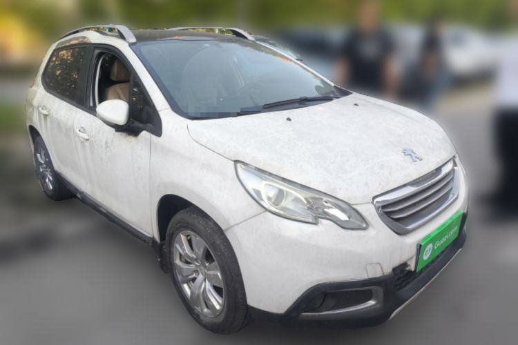 Used Peugeot 2008 2014 1.6L Automatic Fashion Edition Front Right 45 Deg