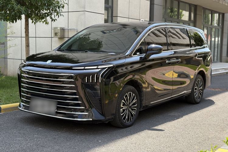 Used FORTHING Xinghai V9 2026 Model, More Enjoyment Series, 200km Comfort Edition Guazi used car, China used car export, Used car for sale, Used FORTHING cars, Cheapest cars for sale