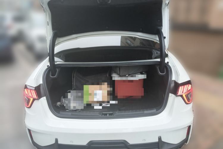 Used Lynk & Co 03 2020 1.5TD DCT JingPro Edition Trunk