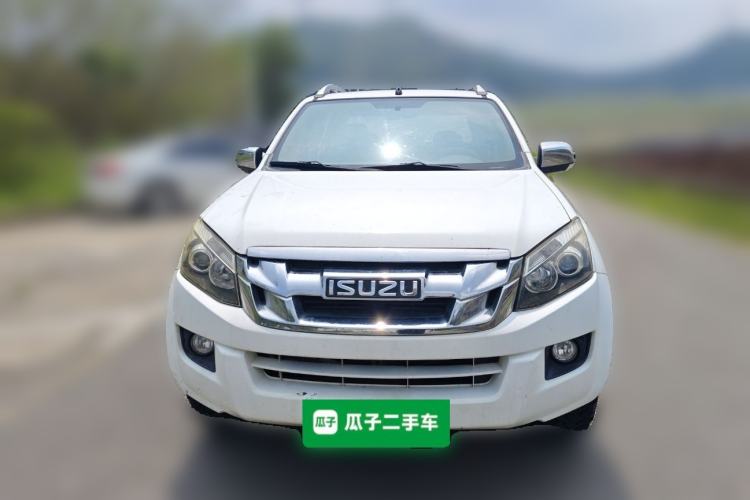 Used Isuzu D-MAX 2018 3.0T Two-Wheel Drive Automatic Elite Version 4JJ1-TC HI