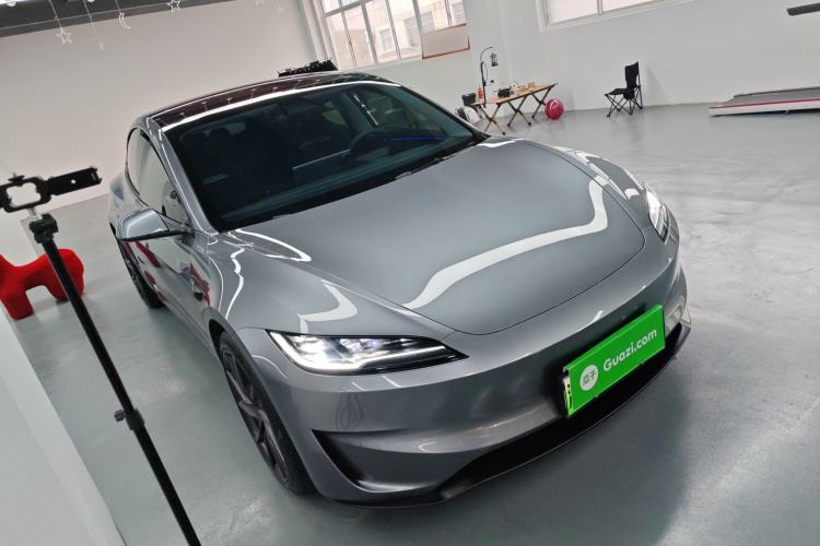 Used Tesla Model 3 2024 High-Performance All-Wheel-Drive Version