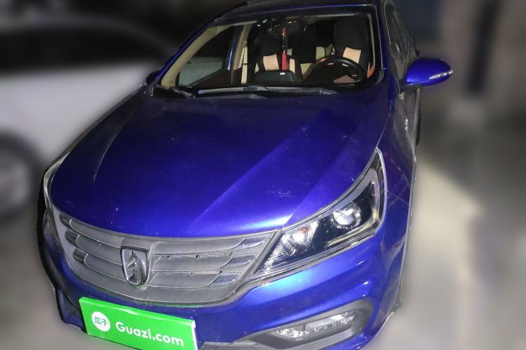 Used Baojun 310W 2017 1.5L Manual Luxury Edition China V