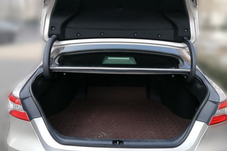 Used Toyota Camry 2018 2.5G Luxury Edition
