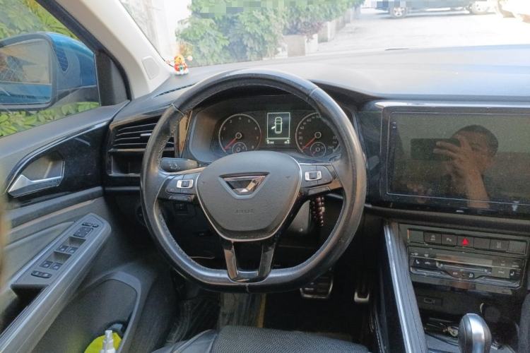 Used Jetta VS7 2020 1.4T Automatic Glory Edition Steering Wheel