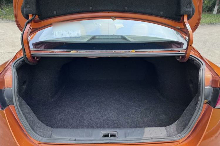 Used Nissan Sylphy 2021 1.6L TOP CVT Luxury Edition Trunk