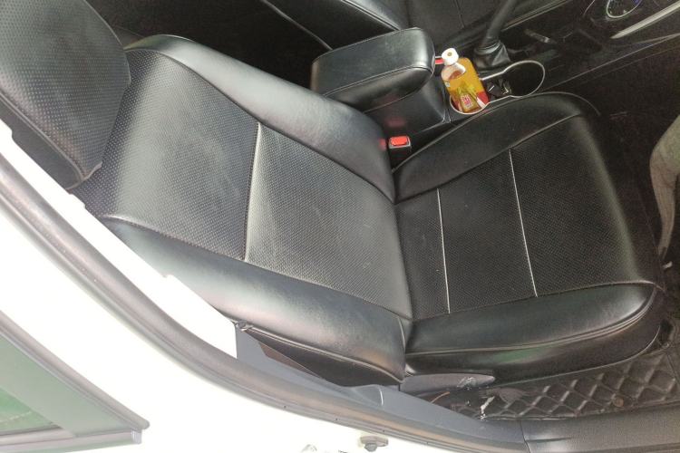 Used Toyota Levin Hybrid E+ 2019 1.8L PH GS E-CVT Elite Edition Right Front Seat