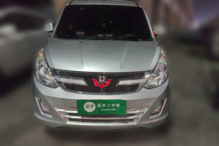 Used Wuling Rongguang V 2018 1.5L Standard Version
