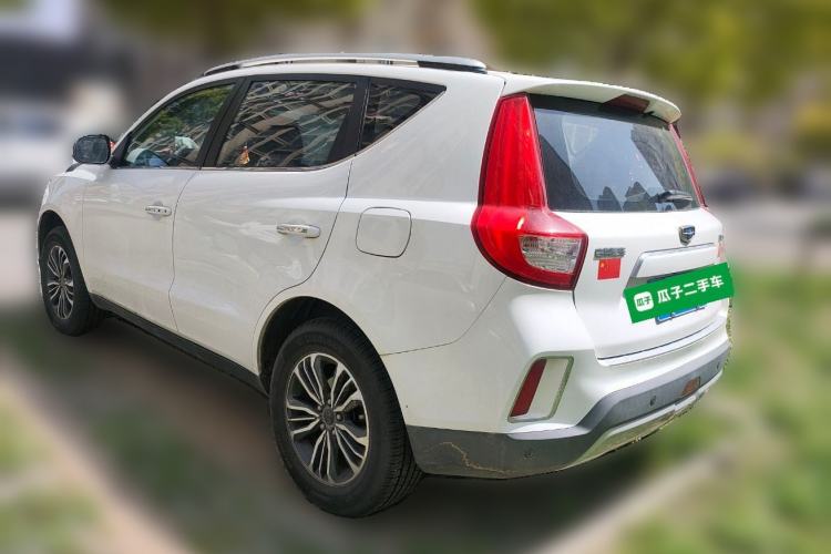 Used Geely Auto Vision X6 2016 1.8L Manual Luxury Model
