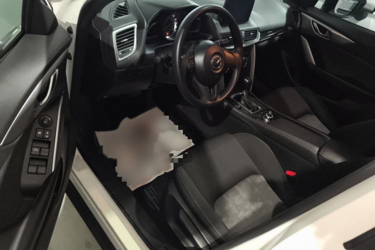 Used Mazda CX-4 2016 2.0L Automatic 2WD Blue Sky Dynamic Edition
