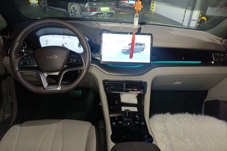 Used BYD Song PLUS New Energy 2025 EV 520km Premium Version
