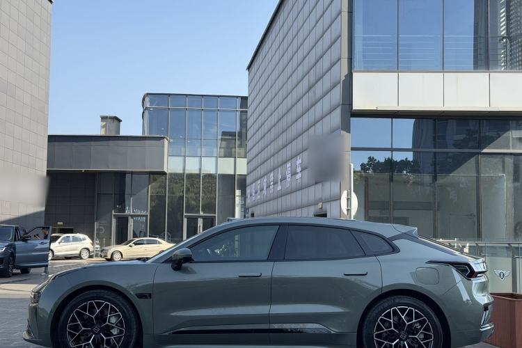 Used Zeekr 001 2024 WE Edition 95 kWh All-Wheel Drive Exterior 6