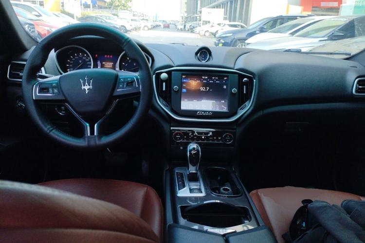 Used Maserati Ghibli 2014 3.0T Standard Edition
