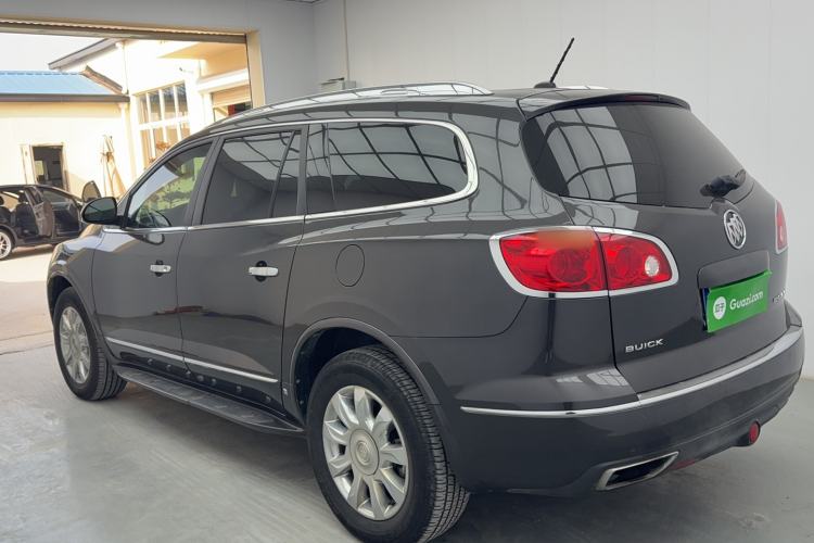 Used Buick Enclave 2014 3.6L Two-Wheel Drive Elite Comfort Version