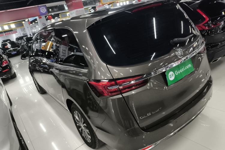 Used Buick GL8 2022 Land Cruiser Executive Class 652T Comfort Model