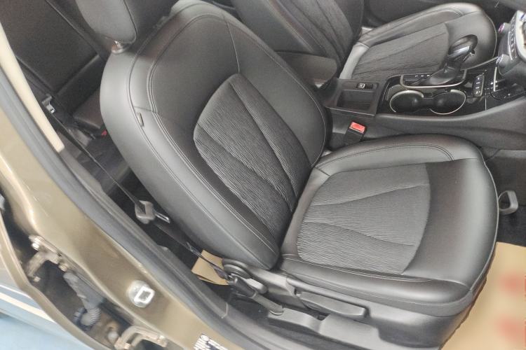 Used Buick Verano 2015 Sedan 20T Dual-Clutch Leading Model
