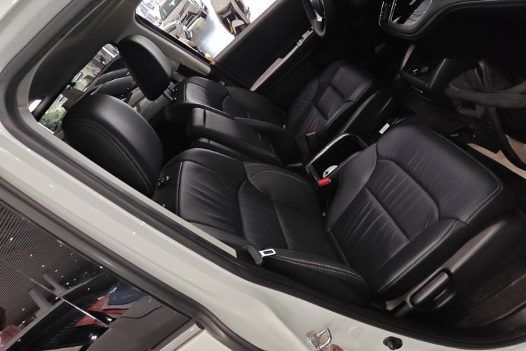 Used Honda Elysion 2016 2.4L Luxury Edition Right Front Seat