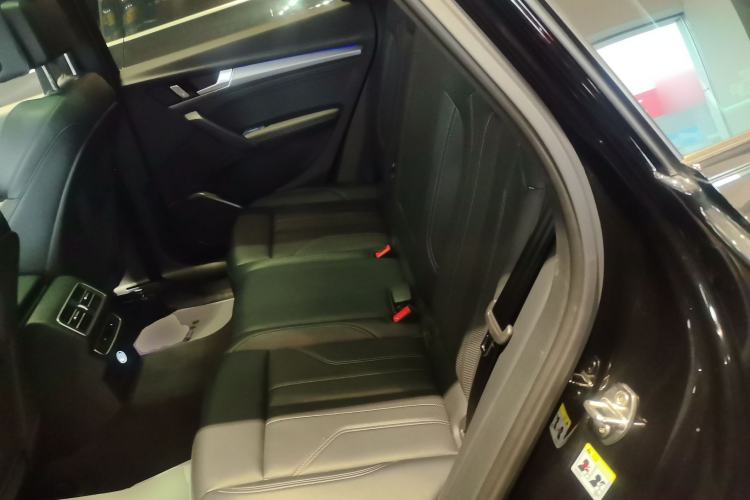 Used Audi Q5L 2024 40 TFSI Fashion Dynamic Model
