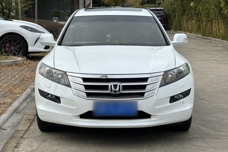 Used Honda Crosstour 2011 3.5L Prestige Edition
