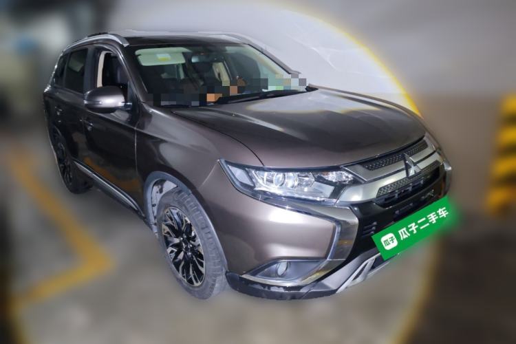 Used Mitsubishi Outlander 2020 2.0L Two-Wheel Drive Enjoyment Version 5 Seats
