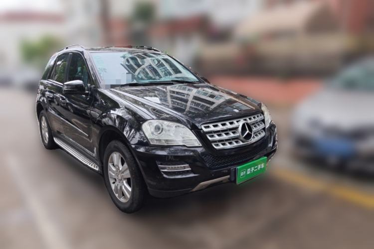 Used Mercedes-Benz M-Class 2010 ML 300 4MATIC