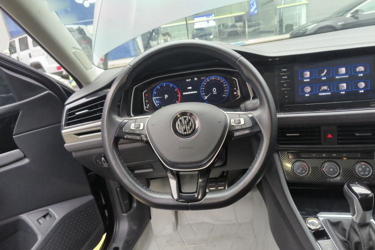 Used Volkswagen Sagitar 2022 200TSI DSG Flyover Edition
