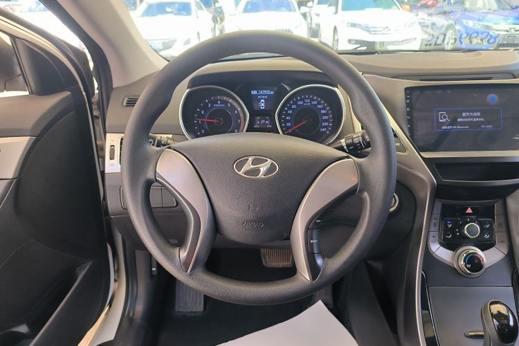 Used Hyundai Elantra (5th Generation / Langdong) 2013 1.6L Automatic Leading Model

