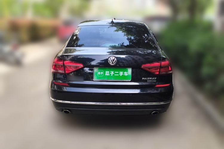 Used Volkswagen Passat 2017 330TSI DSG Luxury Edition
