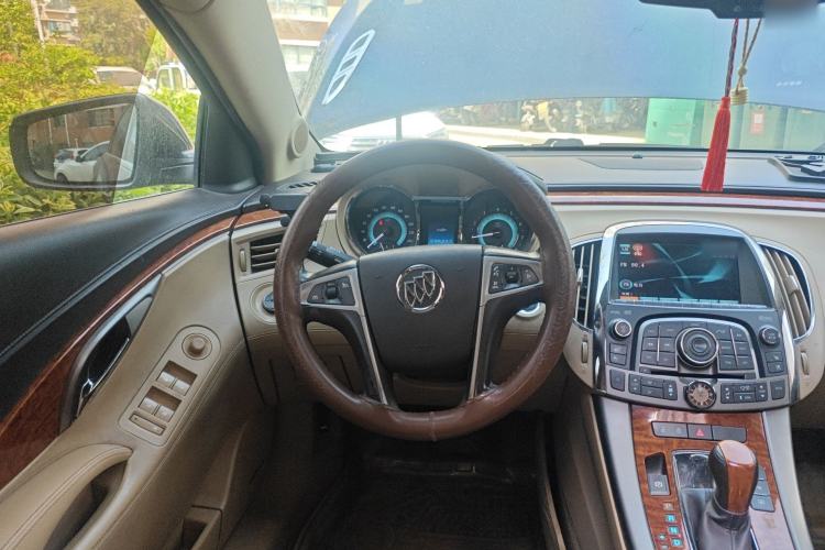 Used Buick LaCrosse 2012 2.4L SIDI Luxury Edition
