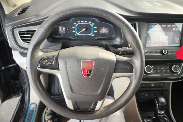 Used Roewe 360 2015 20T TST Deluxe Edition
