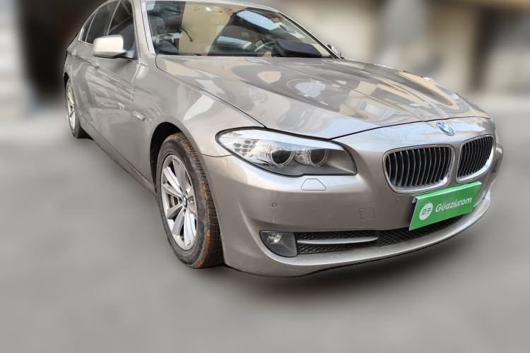 Used BMW 5 Series 2011 523Li Luxury Model
