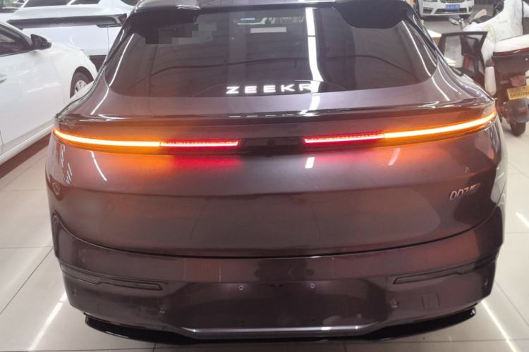 Used Zeekr 007GT 2025 Long-Range Rear-Wheel Drive Intelligent Driving Version 100 kWh