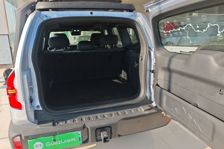 Used Deepal G318 2024 Four-Wheel-Drive Air Suspension Model