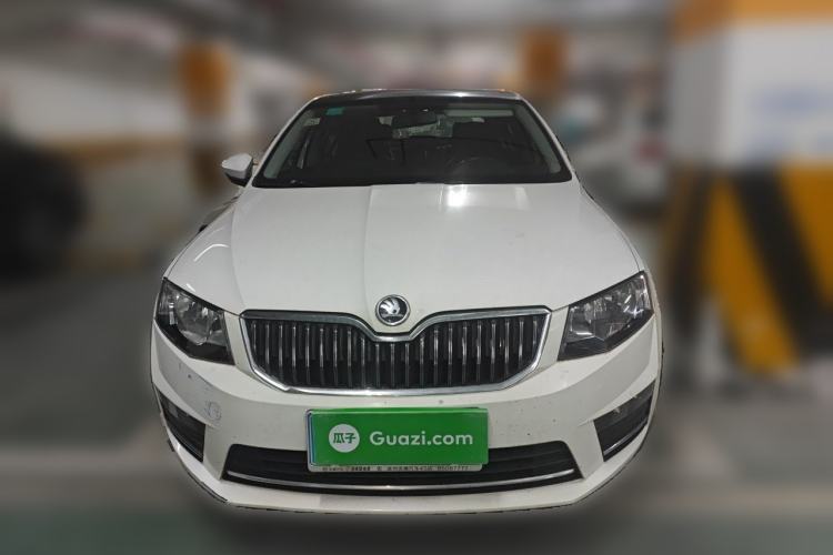 Used Skoda Octavia 2017 1.6L Automatic Smart Drive Edition
