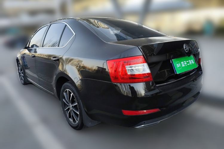 Used Skoda Octavia 2016 1.6L Automatic Smart Drive Edition
