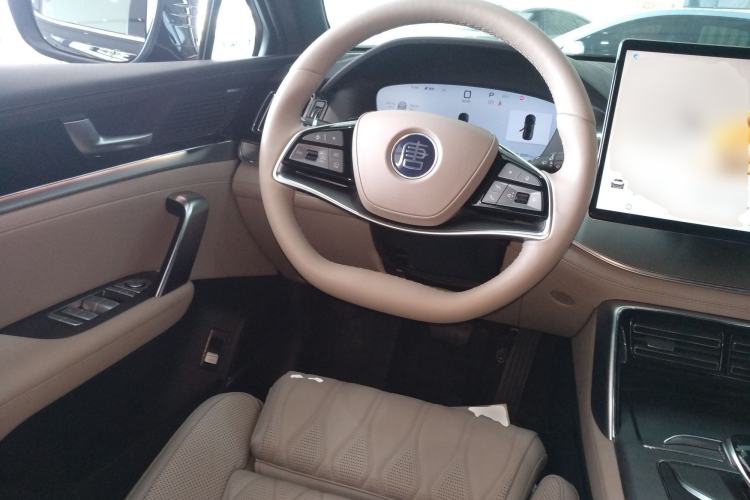 Used BYD Tang New Energy 2025 Intelligent Driving Version DM-i 115KM Flagship Edition Steering Wheel