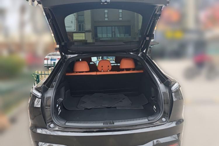 Used ONVO L60 2024 60 kWh Rear-Drive Version