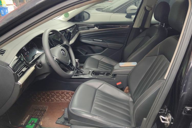 Used Volkswagen Passat 2019 280TSI Business Edition China VI