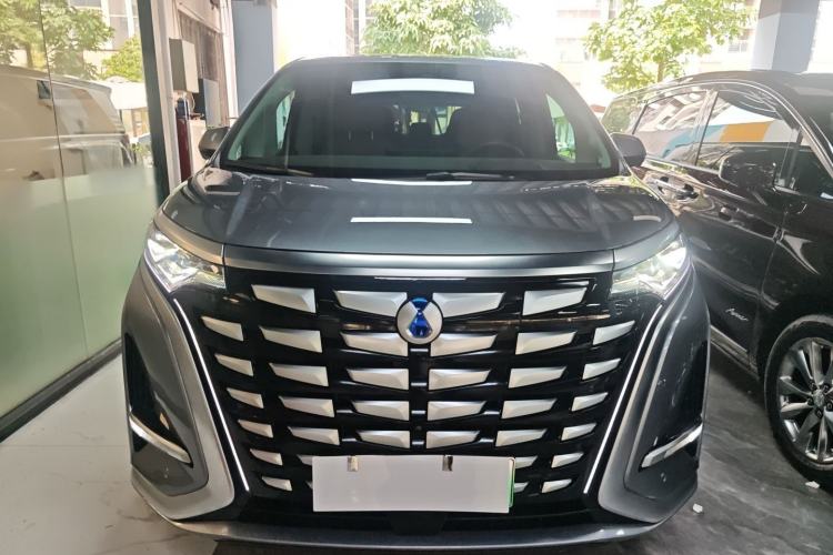 Used Denza D9 2022 DM-i 970 Four-Wheel Drive Flagship Model